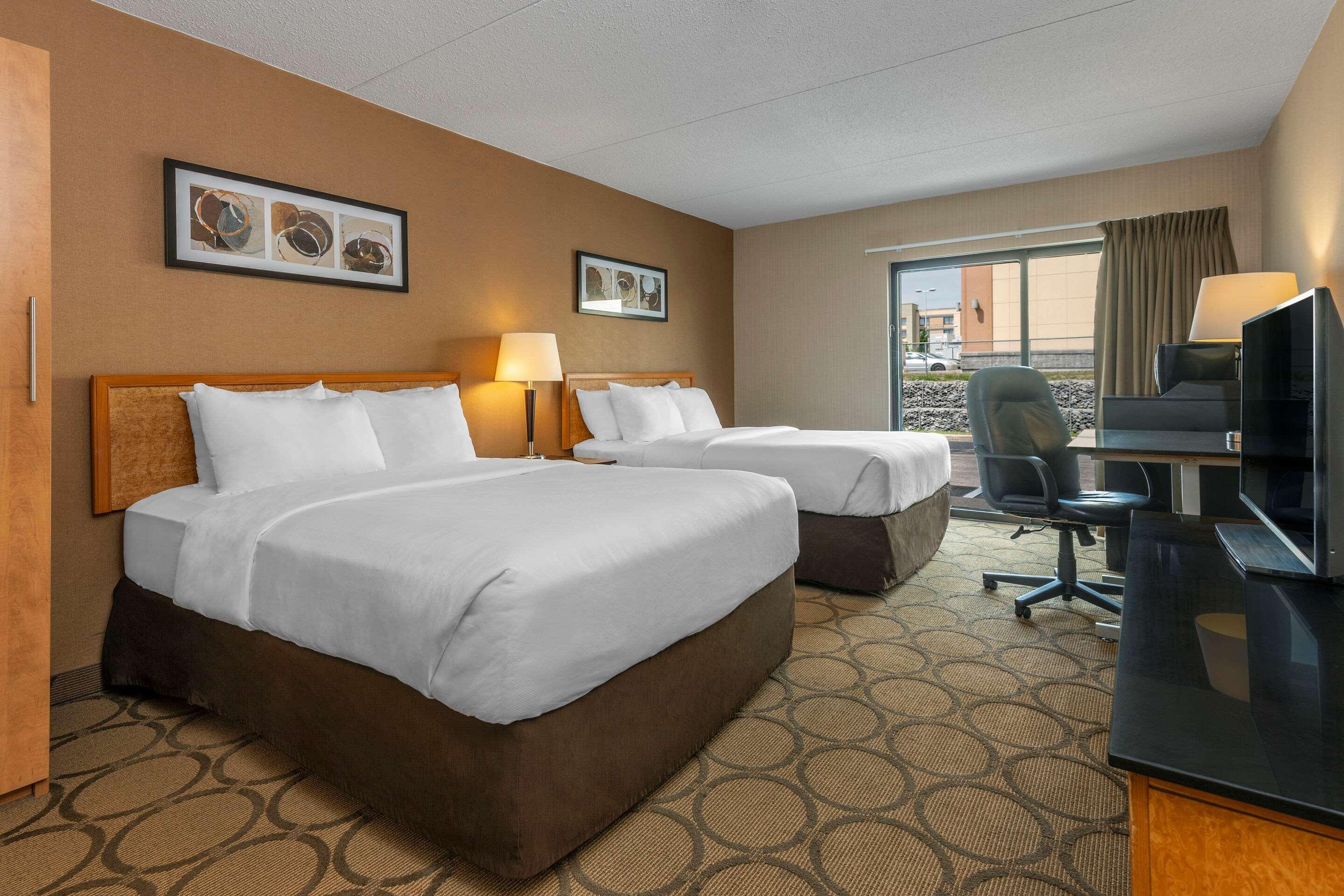 Comfort Inn Cobourg Exteriör bild
