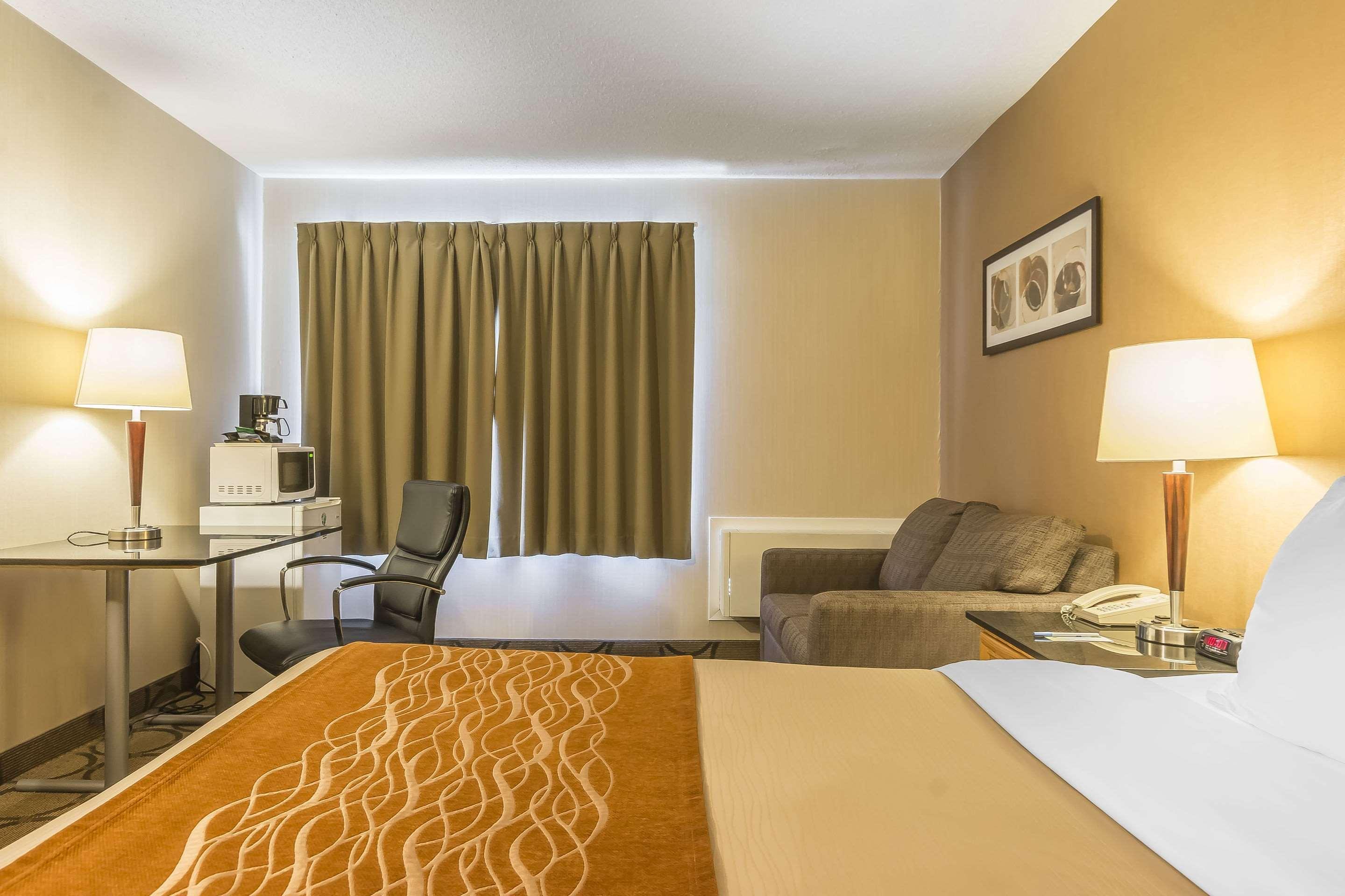 Comfort Inn Cobourg Exteriör bild