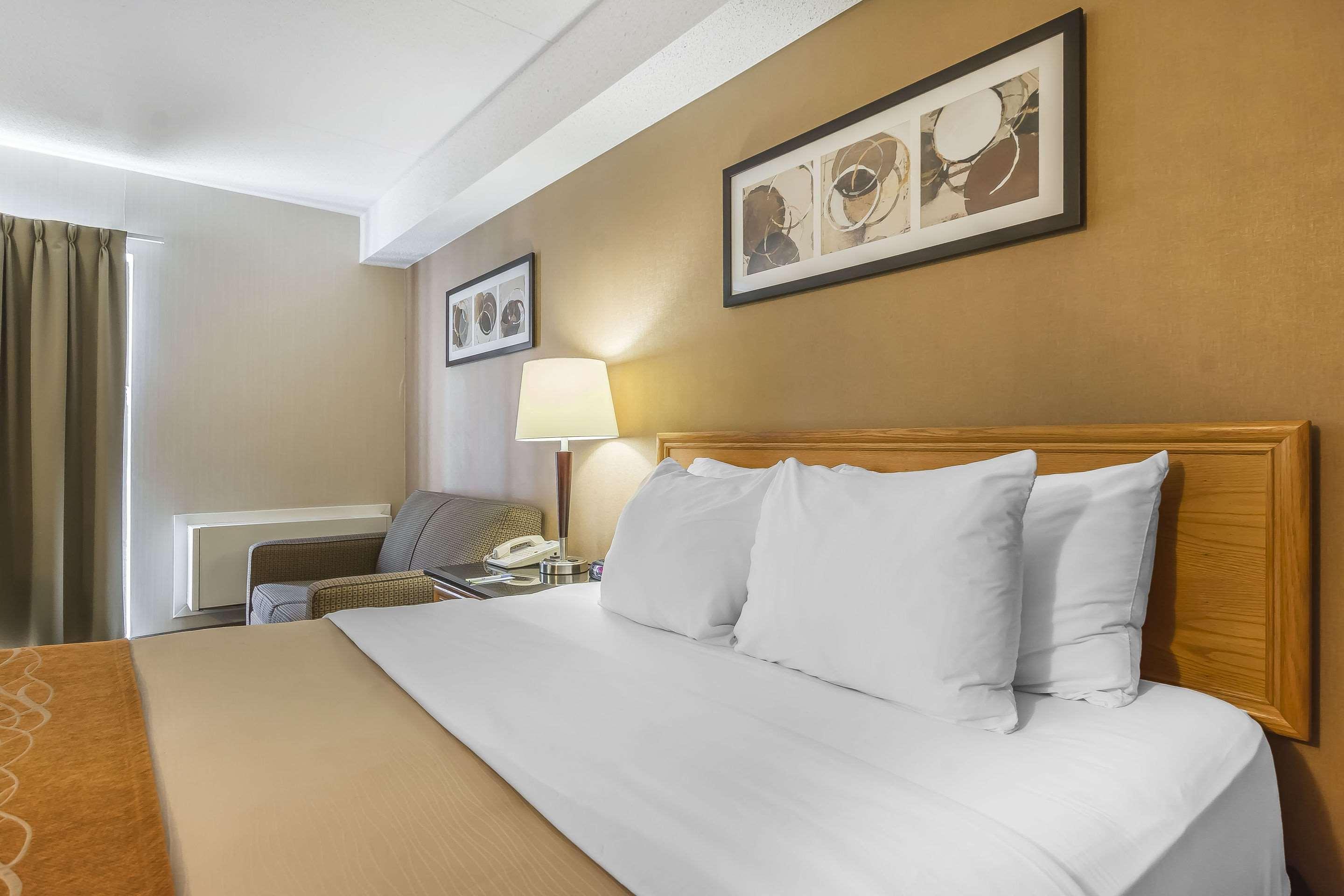 Comfort Inn Cobourg Exteriör bild